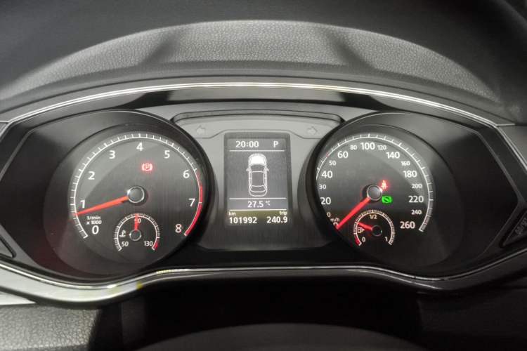 Used Volkswagen Passat 2017 330TSI DSG Luxury Edition Instrument Cluster