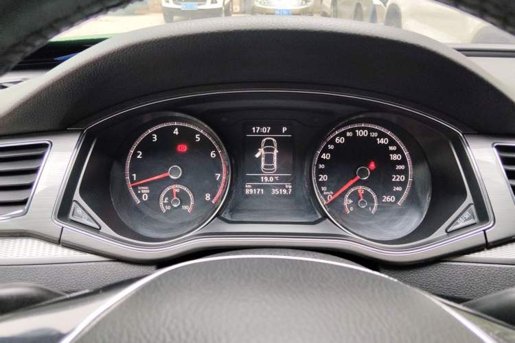 Used Volkswagen Passat 2017 330TSI DSG Luxury Edition Instrument Cluster