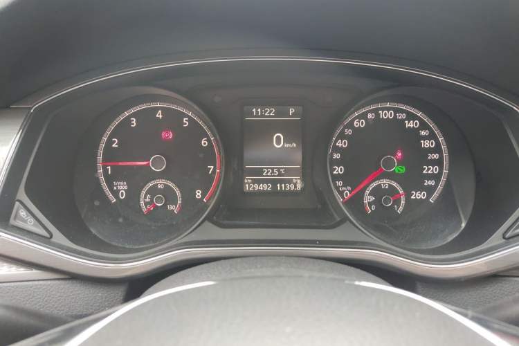 Used Volkswagen Passat 2017 330TSI DSG Luxury Edition Instrument Cluster
