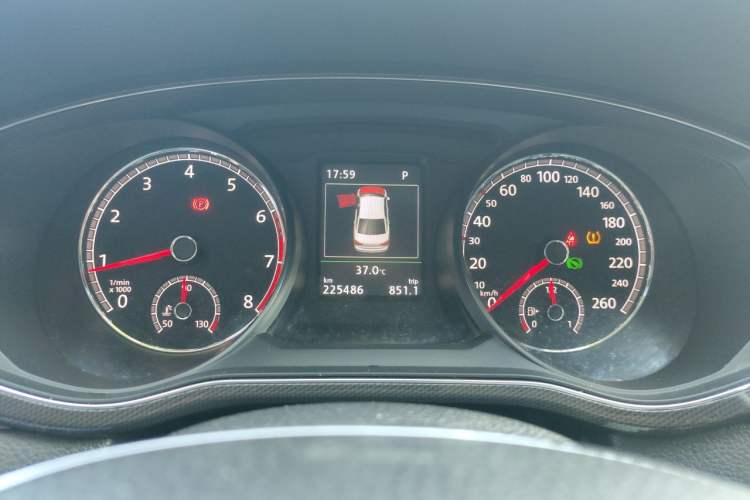 Used Volkswagen Passat 2017 330TSI DSG Prestige Edition Instrument Cluster