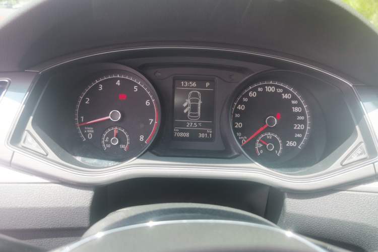 Used Volkswagen Passat 2017 330TSI DSG Luxury Edition Instrument Cluster