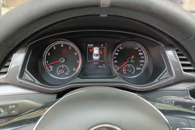 Used Volkswagen Passat 2017 330TSI DSG Prestige Edition Instrument Cluster