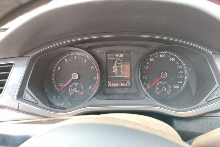Used Volkswagen Passat 2017 330TSI DSG Luxury Edition Instrument Cluster