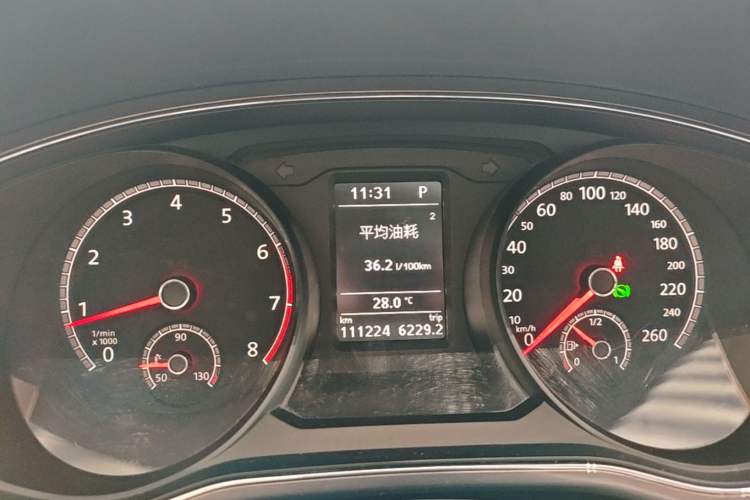 Used Volkswagen Passat 2017 280TSI DSG Luxury Edition Instrument Cluster