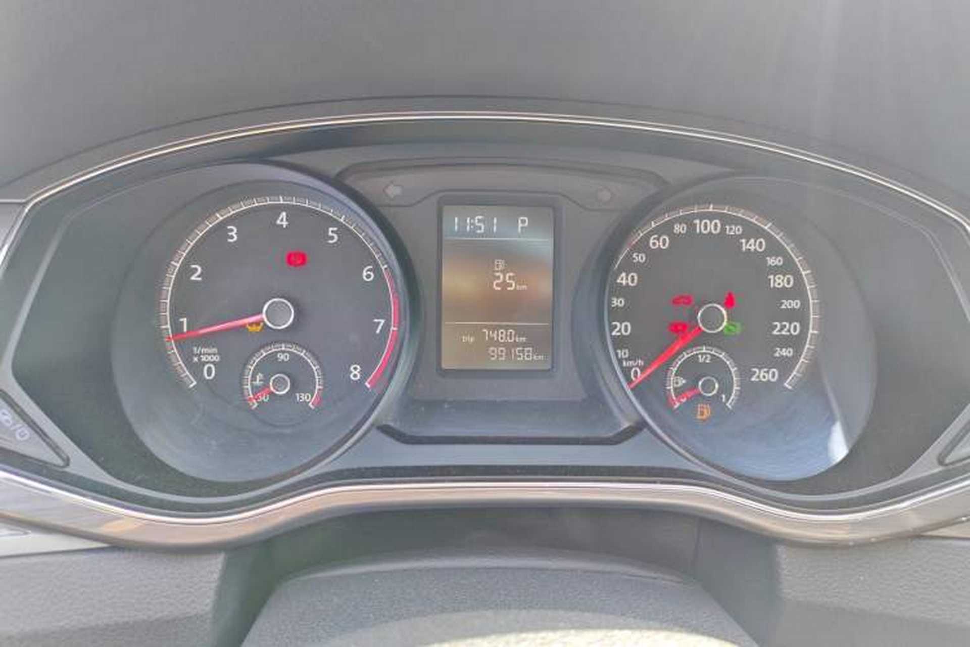 Used Volkswagen Passat 2017 1.8TSI DSG Government Procurement Version (CEA Engine) Instrument Cluster