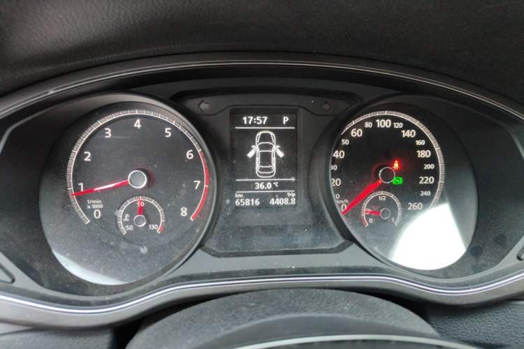 Used Volkswagen Passat 2017 330TSI DSG Luxury Edition Instrument Cluster