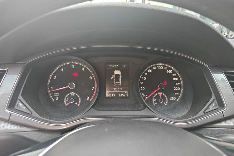 Used Volkswagen Passat 2017 330TSI DSG Luxury Edition Instrument Cluster