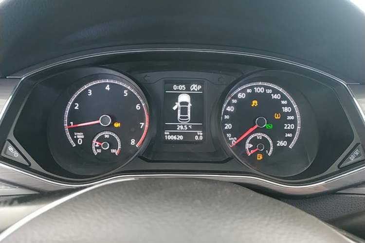 Used Volkswagen Passat 2017 330TSI DSG Luxury Edition Instrument Cluster