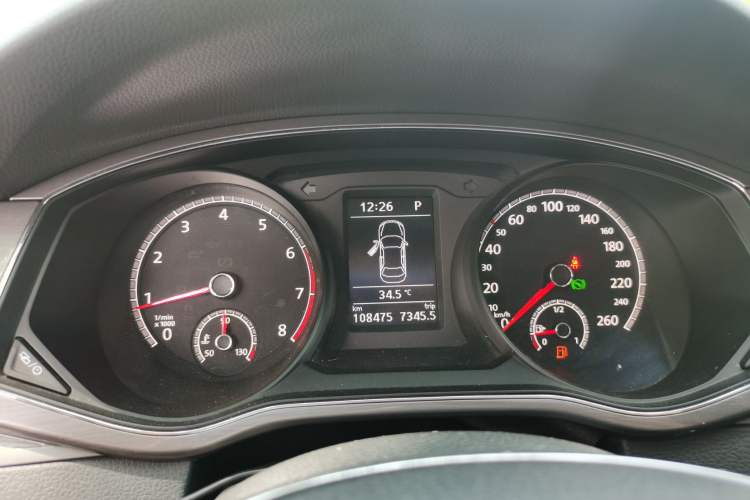 Used Volkswagen Passat 2017 330TSI DSG Luxury Edition Instrument Cluster