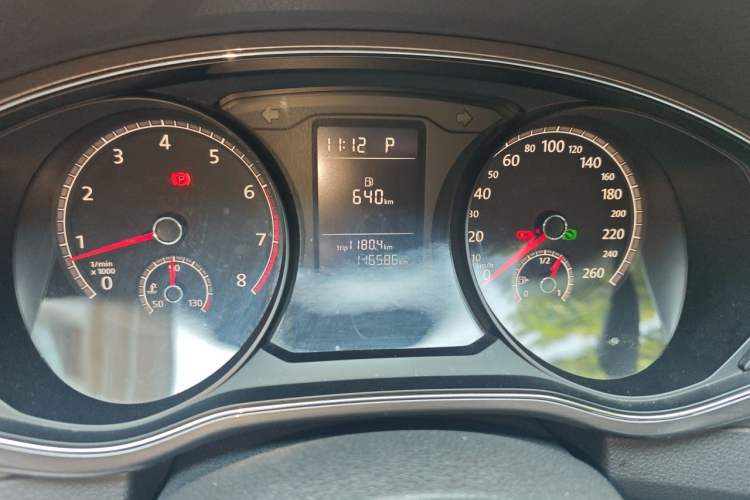 Used Volkswagen Passat 2017 1.8TSI DSG Government Procurement Version (CEA Engine) Instrument Cluster