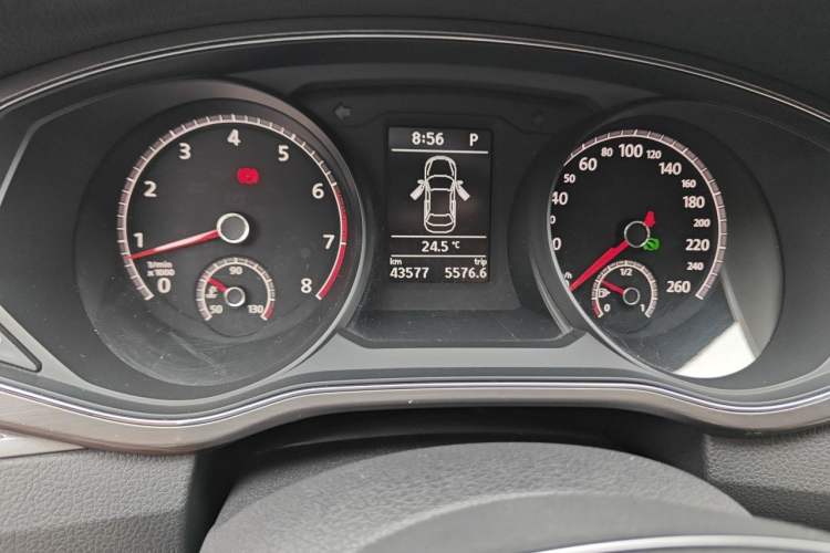 Used Volkswagen Passat 2017 330TSI DSG Luxury Edition Instrument Cluster