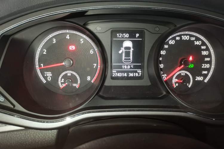Used Volkswagen Passat 2017 330TSI DSG Luxury Edition Instrument Cluster
