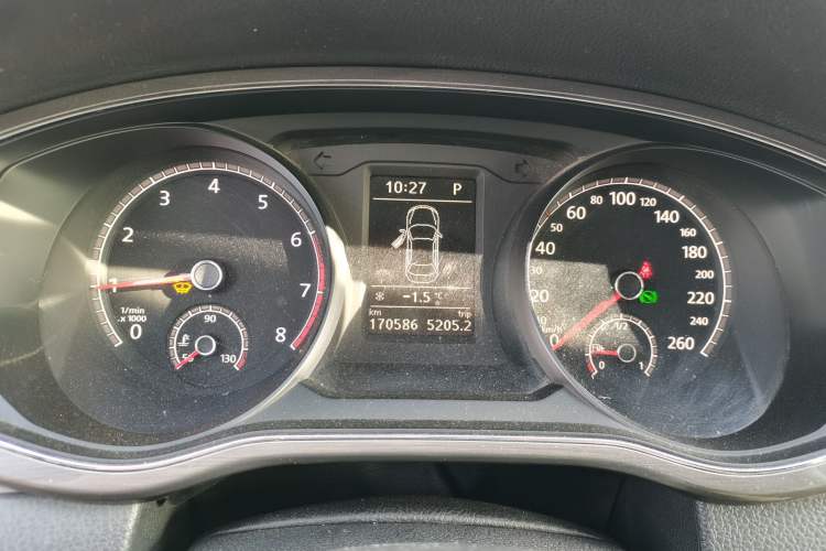 Used Volkswagen Passat 2017 330TSI DSG Luxury Edition Instrument Cluster