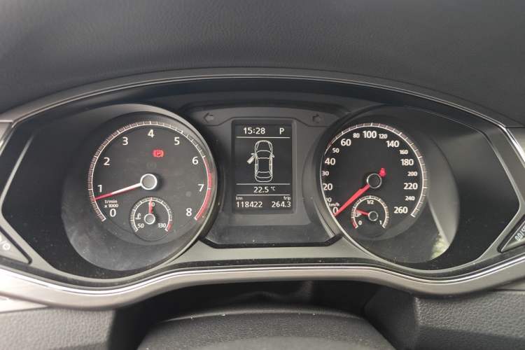 Used Volkswagen Passat 2017 330TSI DSG Luxury Edition Instrument Cluster