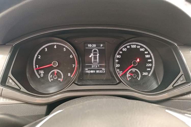 Used Volkswagen Passat 2017 330TSI DSG Luxury Edition Instrument Cluster