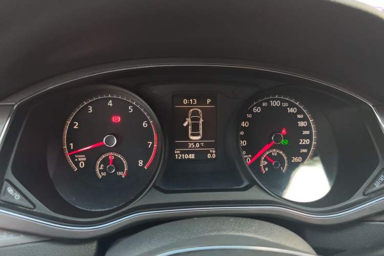 Used Volkswagen Passat 2017 330TSI DSG Luxury Edition Instrument Cluster