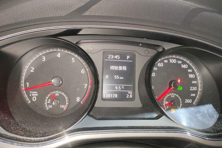 Used Volkswagen Passat 2017 330TSI DSG Luxury Edition Instrument Cluster