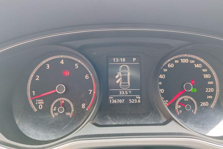 Used Volkswagen Passat 2017 330TSI DSG Luxury Edition Instrument Cluster