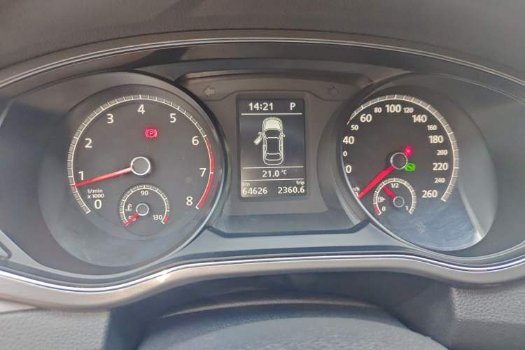 Used Volkswagen Passat 2017 330TSI DSG Luxury Edition Instrument Cluster