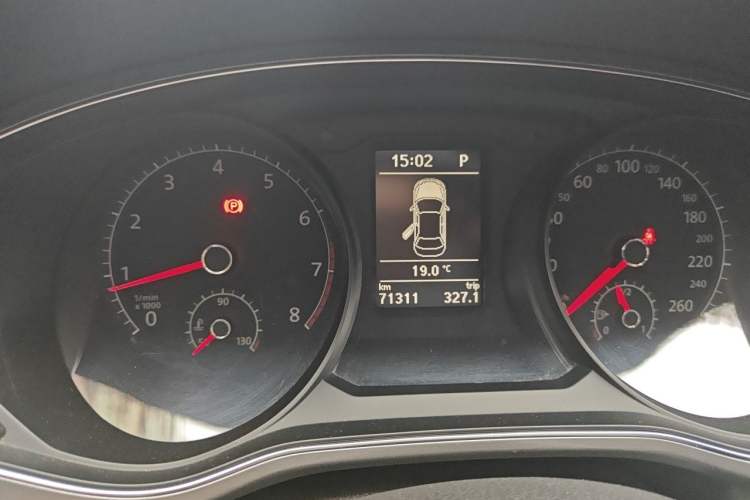 Used Volkswagen Passat 2017 330TSI DSG Luxury Edition Instrument Cluster