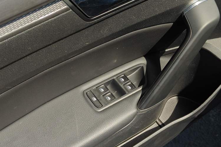 Used Volkswagen Passat 2017 330TSI DSG Luxury Edition Interior 2