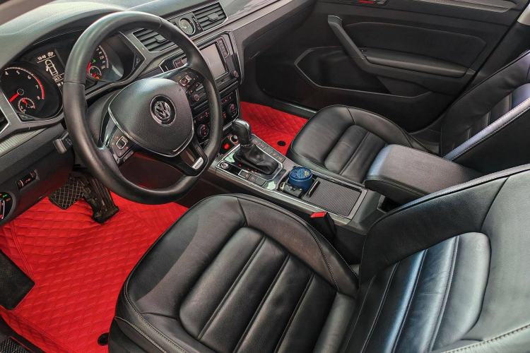 Used Volkswagen Passat 2017 330TSI DSG Luxury Edition Interior 2