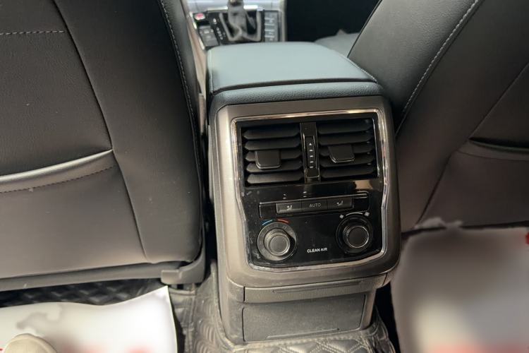 Used Volkswagen Passat 2017 330TSI DSG Luxury Edition Interior 3