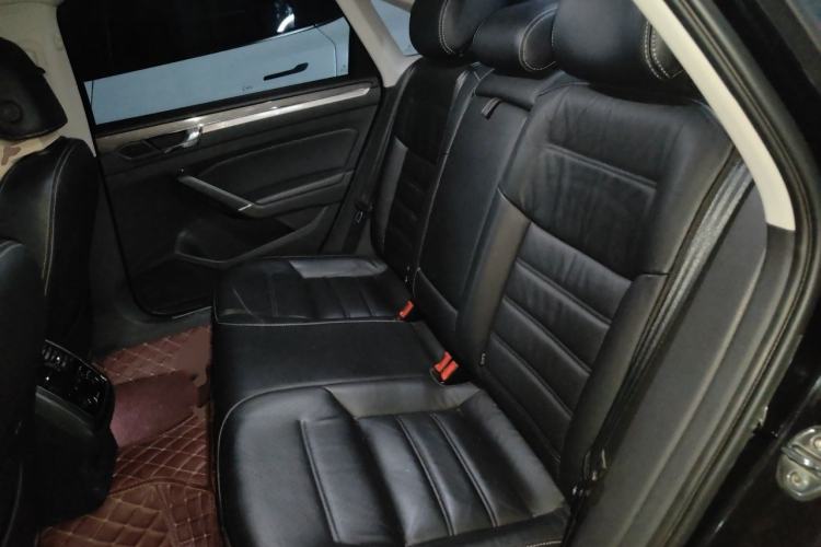 Used Volkswagen Passat 2017 330TSI DSG Prestige Edition Interior 4