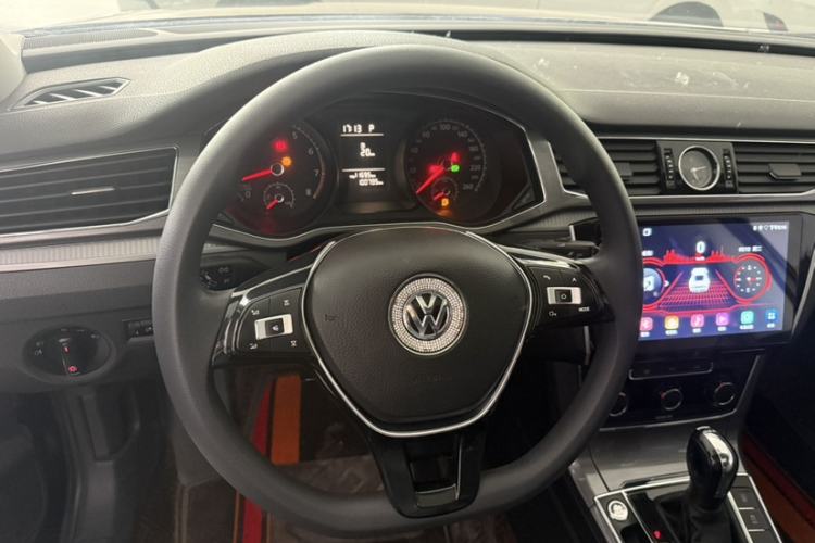 Used Volkswagen Passat 2017 280TSI DSG Luxury Edition Interior 5