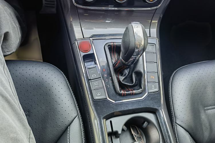 Used Volkswagen Passat 2017 330TSI DSG Prestige Edition Interior 7