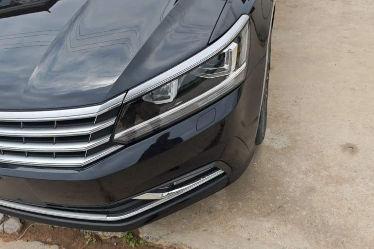 Used Volkswagen Passat 2017 330TSI DSG Prestige Edition Left Front Headlight