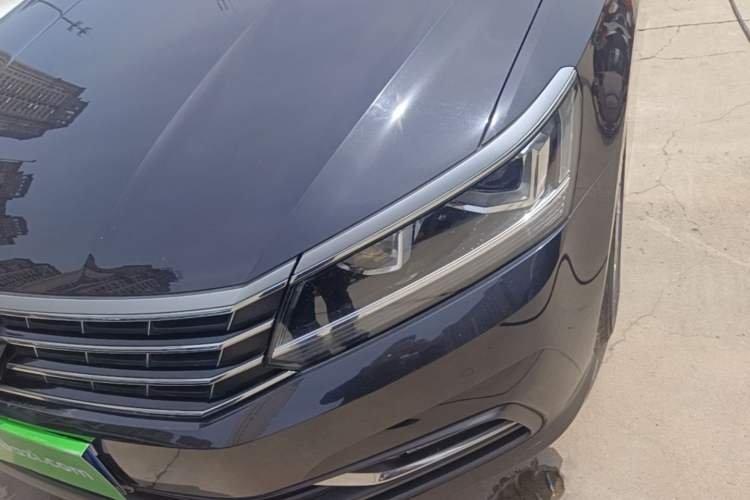 Used Volkswagen Passat 2017 330TSI DSG Luxury Edition Left Front Headlight