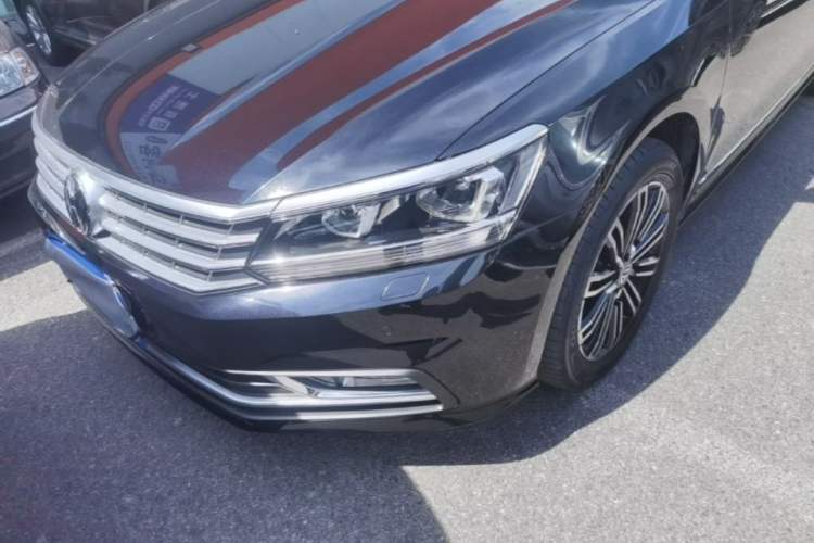 Used Volkswagen Passat 2017 380TSI DSG Prestige Edition Left Front Headlight