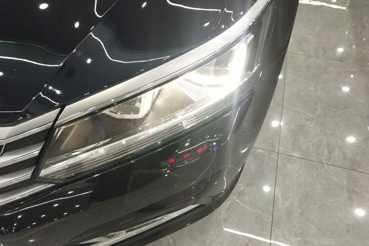 Used Volkswagen Passat 2017 330TSI DSG Prestige Edition Left Front Headlight