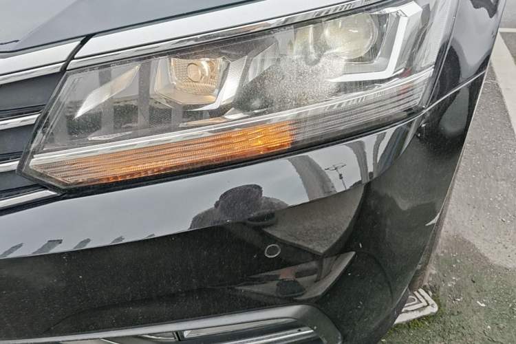 Used Volkswagen Passat 2017 330TSI DSG Luxury Edition Left Front Headlight