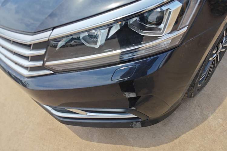 Used Volkswagen Passat 2017 380TSI DSG Prestige Edition Left Front Headlight