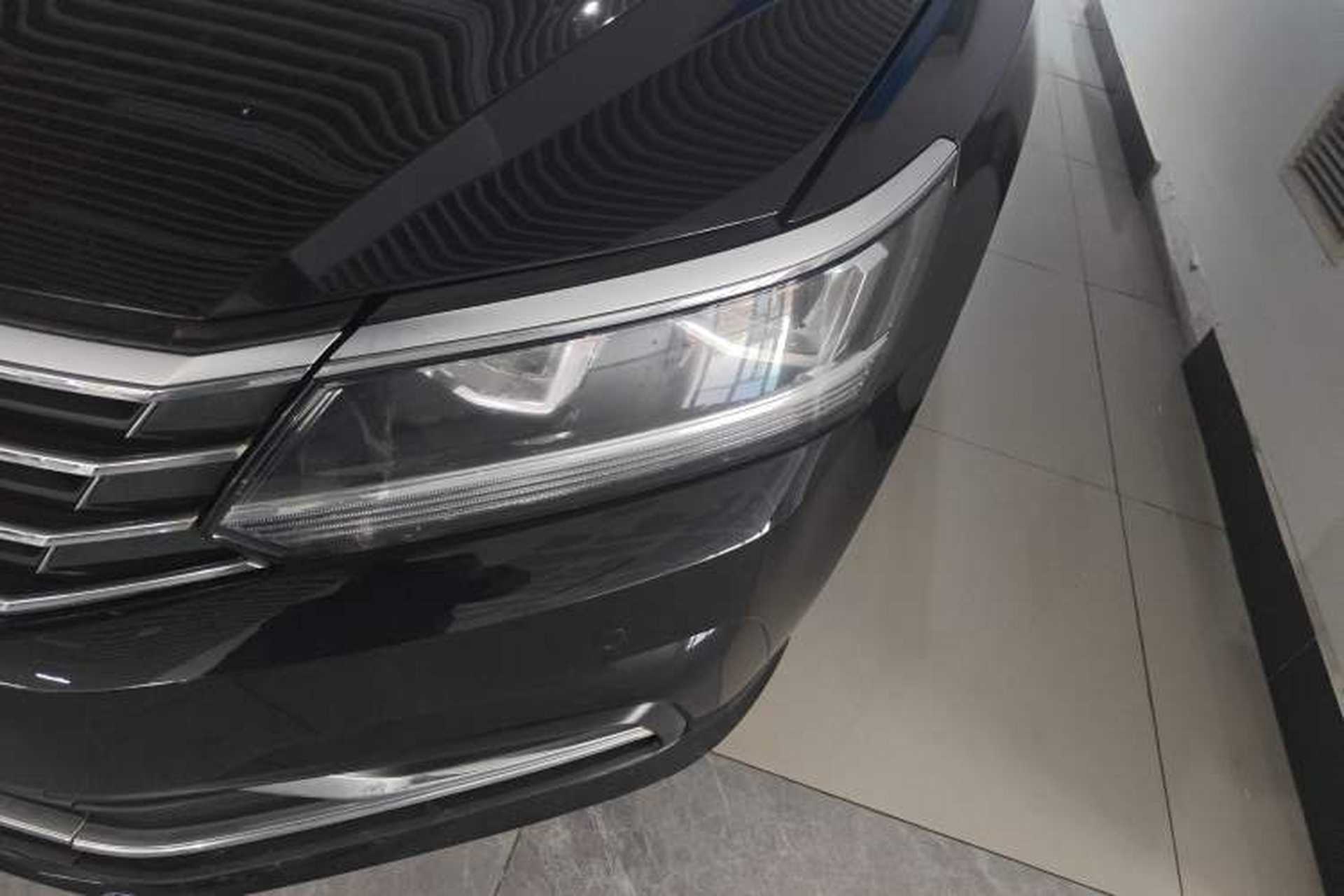 Used Volkswagen Passat 2017 330TSI DSG Luxury Edition Left Front Headlight