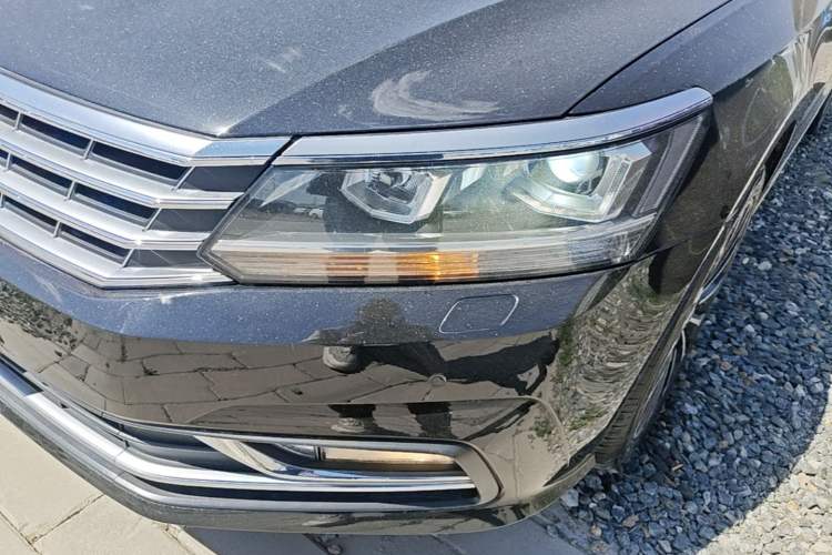 Used Volkswagen Passat 2017 330TSI DSG Prestige Edition Left Front Headlight