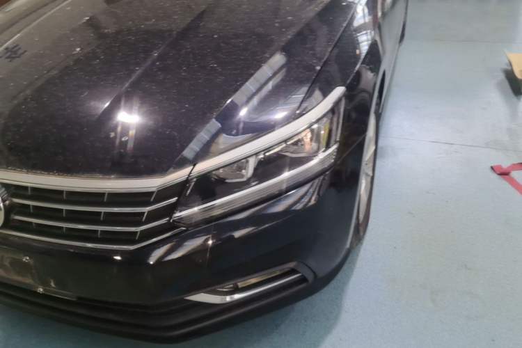 Used Volkswagen Passat 2017 1.8TSI DSG Government Procurement Version (CEA Engine) Left Front Headlight