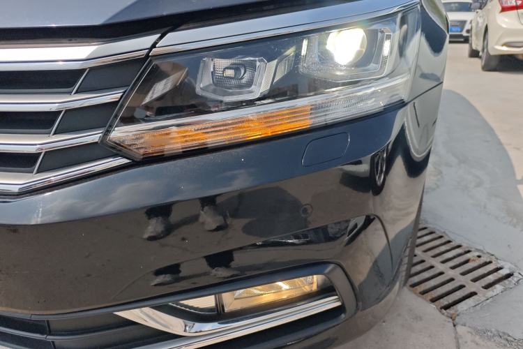Used Volkswagen Passat 2017 330TSI DSG Prestige Edition Left Front Headlight