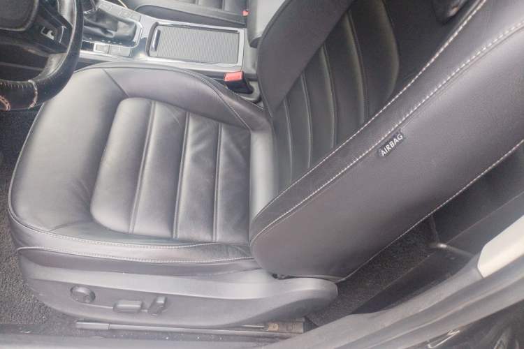 Used Volkswagen Passat 2017 330TSI DSG Prestige Edition Left Front Seat