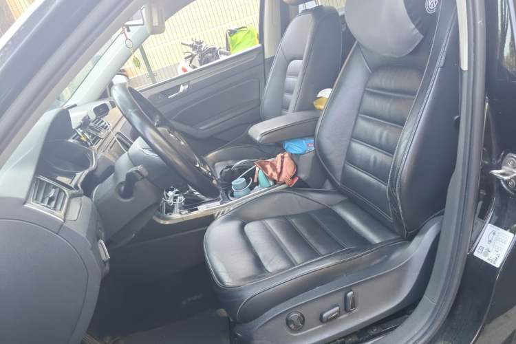 Used Volkswagen Passat 2017 280TSI DSG Luxury Edition Left Front Seat