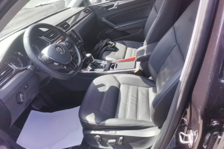 Used Volkswagen Passat 2017 380TSI DSG Prestige Edition Left Front Seat