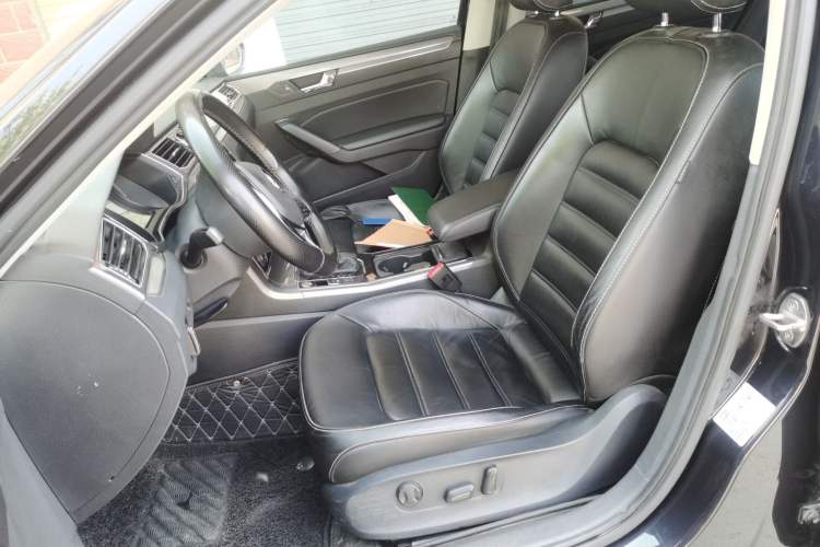 Used Volkswagen Passat 2017 280TSI DSG Luxury Edition Left Front Seat