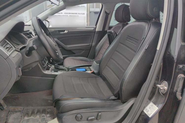 Used Volkswagen Passat 2017 330TSI DSG Luxury Edition Left Front Seat