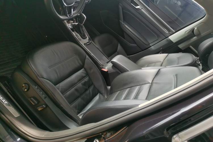 Used Volkswagen Passat 2017 330TSI DSG Prestige Edition Left Front Seat