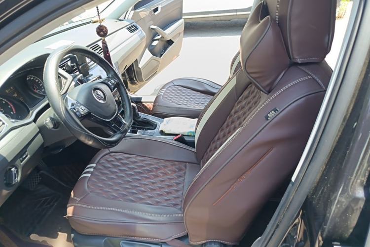Used Volkswagen Passat 2017 1.8TSI DSG Government Procurement Version (CEA Engine) Left Front Seat