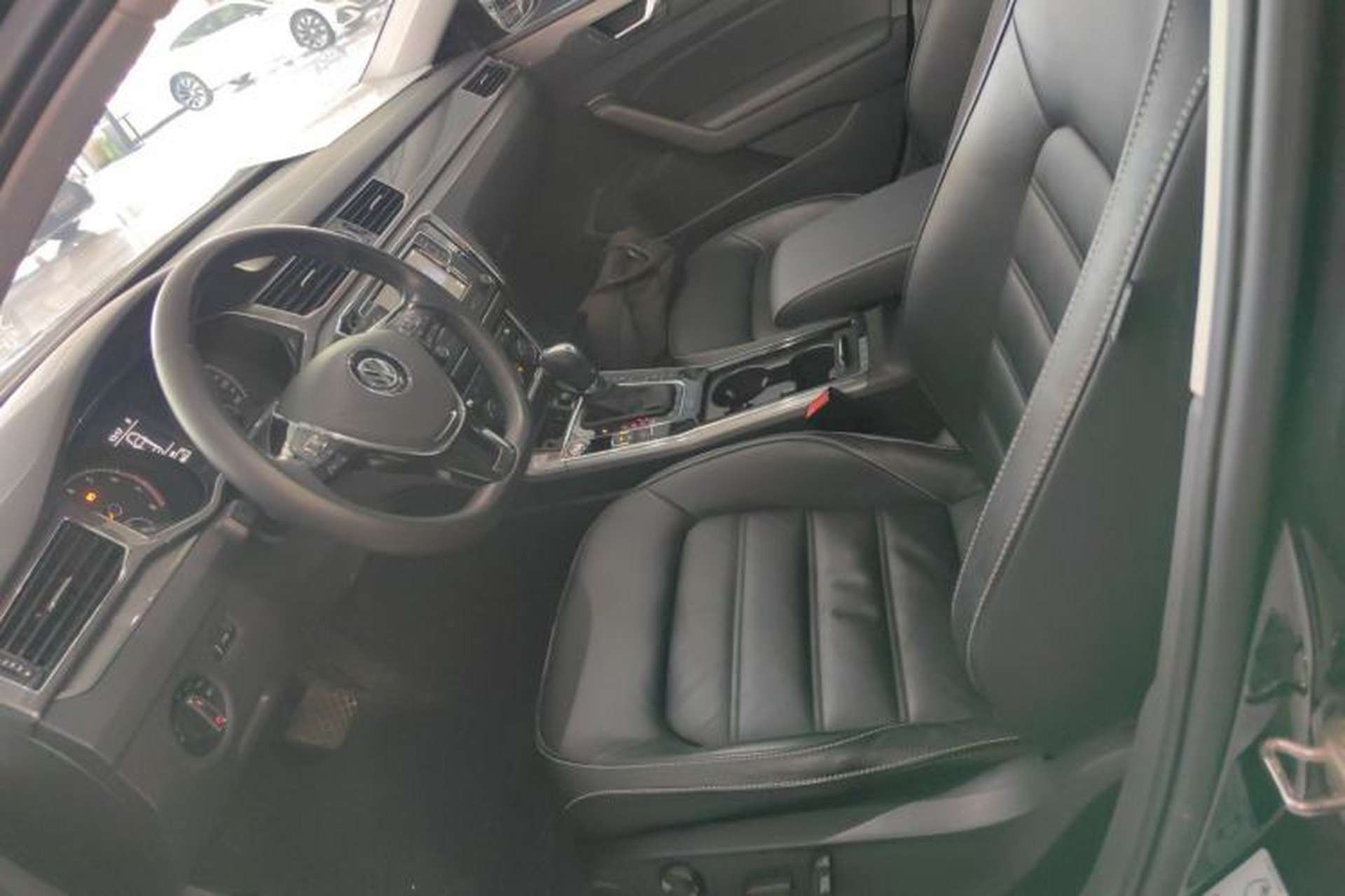 Used Volkswagen Passat 2017 330TSI DSG Luxury Edition Left Front Seat