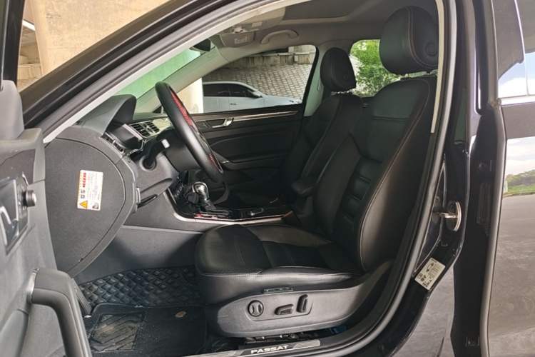 Used Volkswagen Passat 2017 330TSI DSG Prestige Edition Left Front Seat