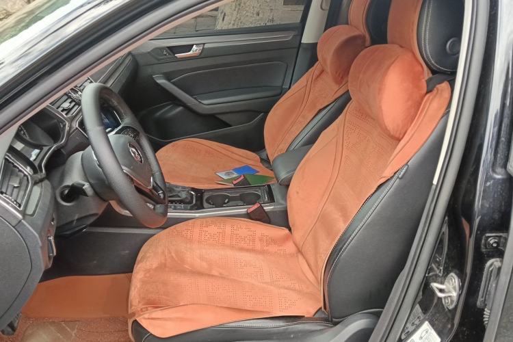 Used Volkswagen Passat 2017 330TSI DSG Luxury Edition Left Front Seat